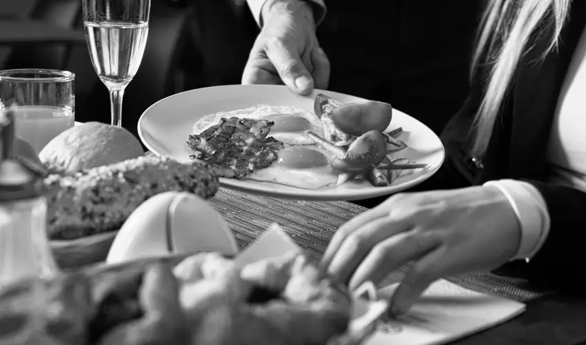 Akadmia Hotel Balatonfred - Balatoni kedvezmnyes rak reggelivel, frdhasznlattal (1 jtl)