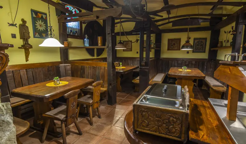 Hotel Bacchus Keszthely - Balatoni kedvezmnyes rak reggelis elltssal (1 jtl)