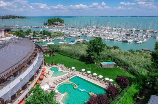 Hotel Golden Lake Resort - Balatoni kedvezmnyes r flpanzis elltssal (1 jtl)