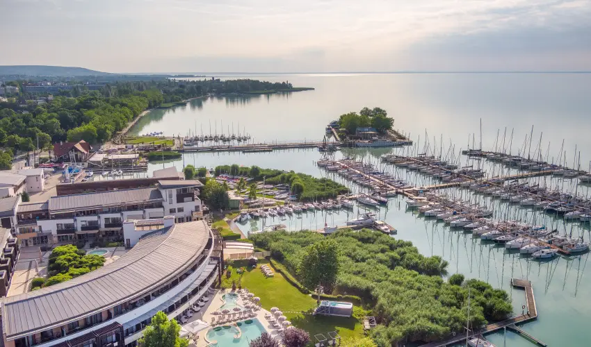Hotel Golden Lake Resort Balatonf�red - Kar�csony