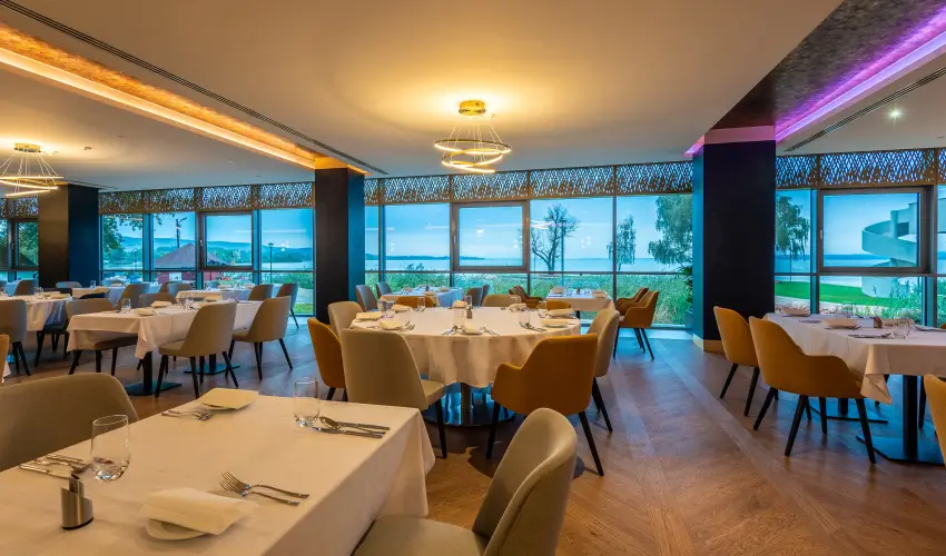 Hotel Helikon Keszthely - 1 jszaks balatoni pihens