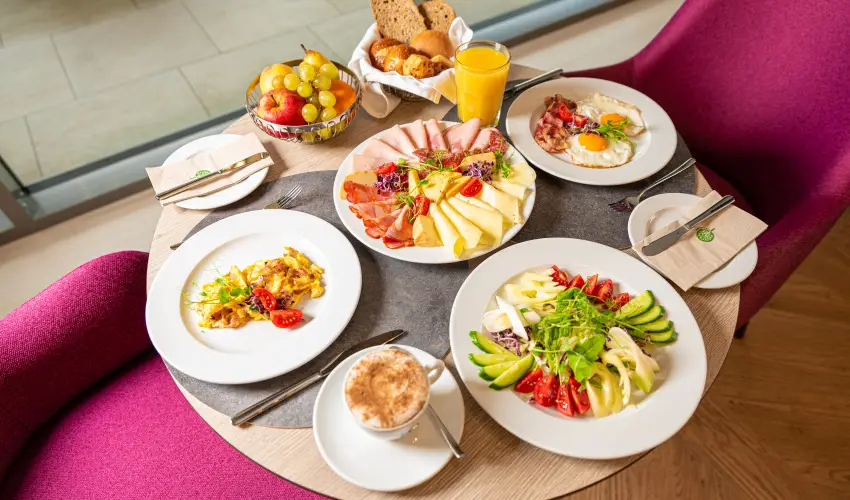 Hotel Helikon Keszthely - 1 jszaks balatoni pihens