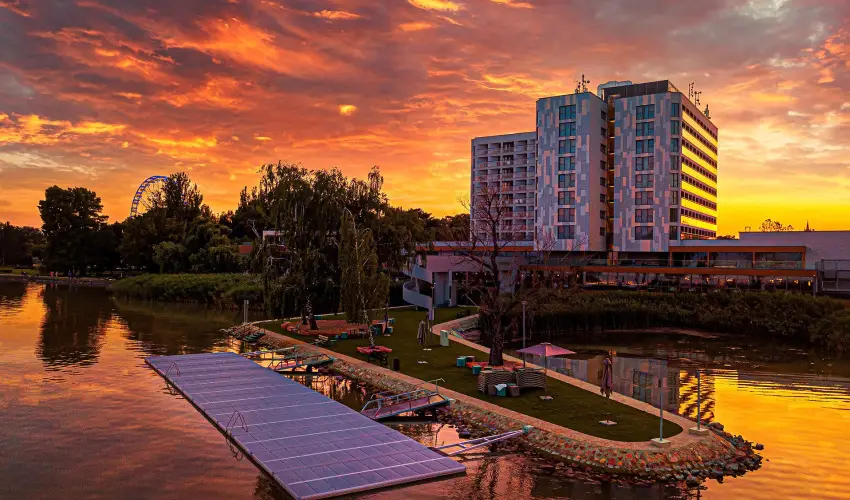 Hotel Helikon Keszthely - 1 jszaks balatoni pihens