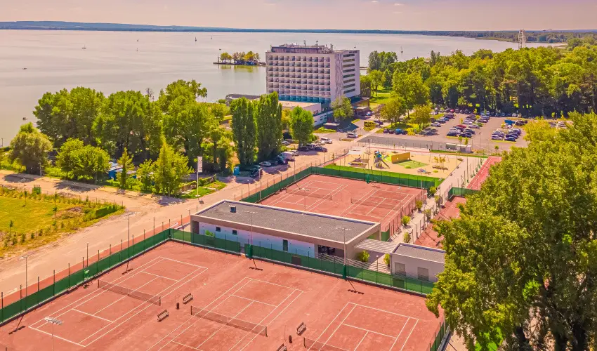 Hotel Helikon Keszthely - 1 jszaks balatoni pihens