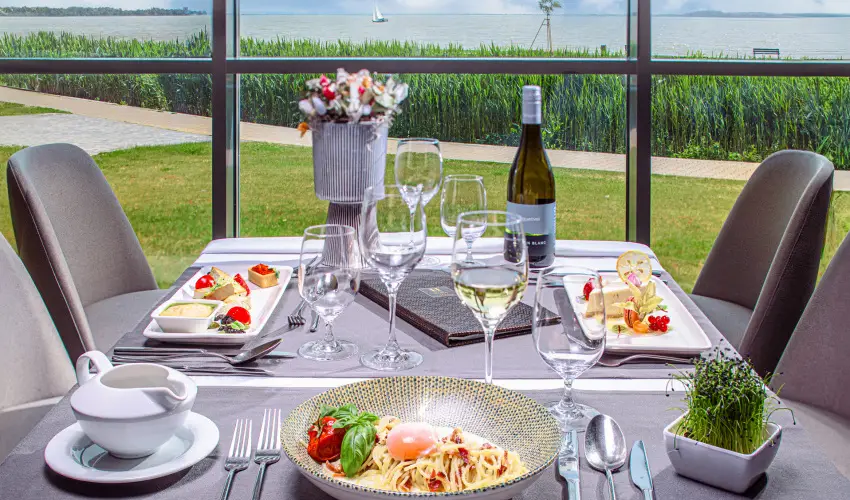 Hotel Helikon Keszthely - 1 jszaks balatoni pihens