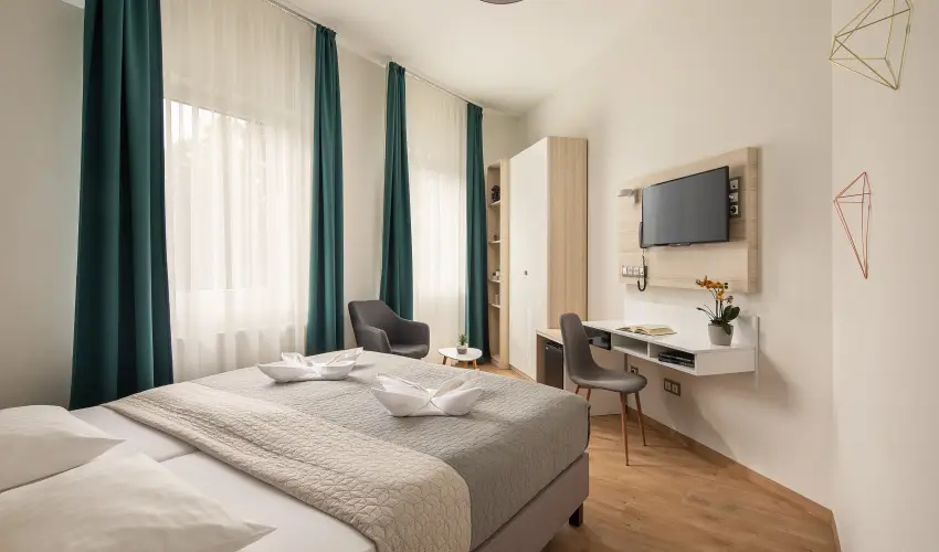Kristály Hotel Keszthely - Gasztroutazás Keszthelyen (min. 2 éj)