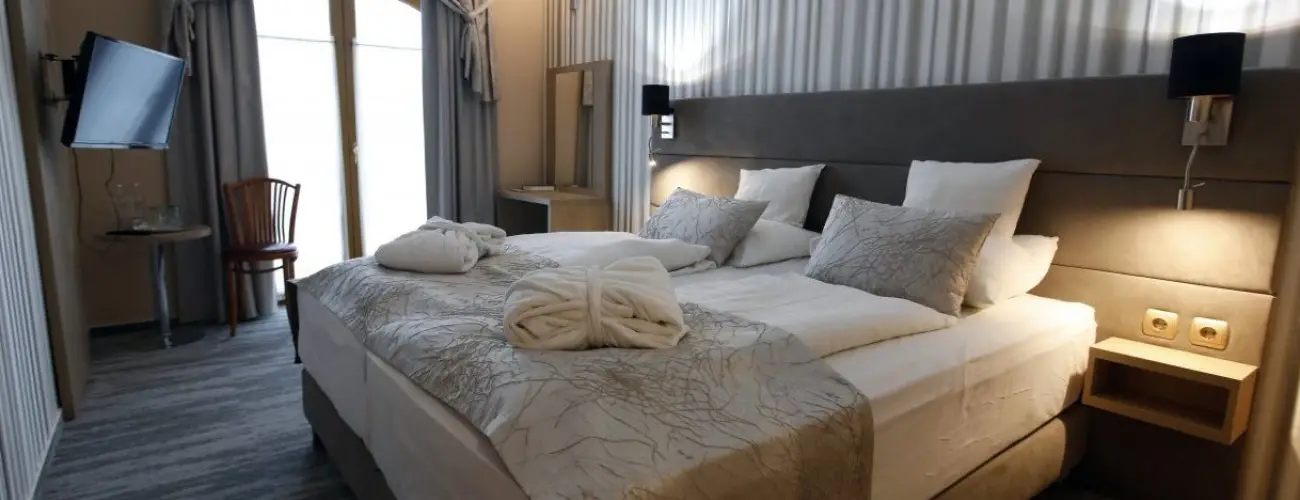 Hotel Laroba Alsrs - Szilveszter - teljes elrefizetssel (min. 2 j)