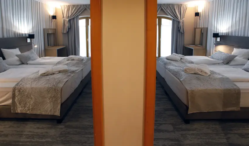 Hotel Laroba Alsrs - Kt nnep kztt (min. 2 j)