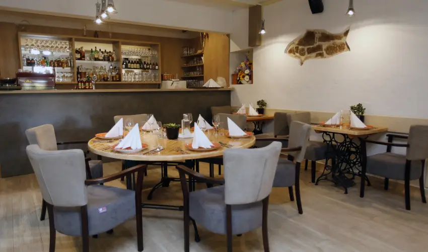 Hotel Laroba Alsrs - Kt nnep kztt (min. 2 j)