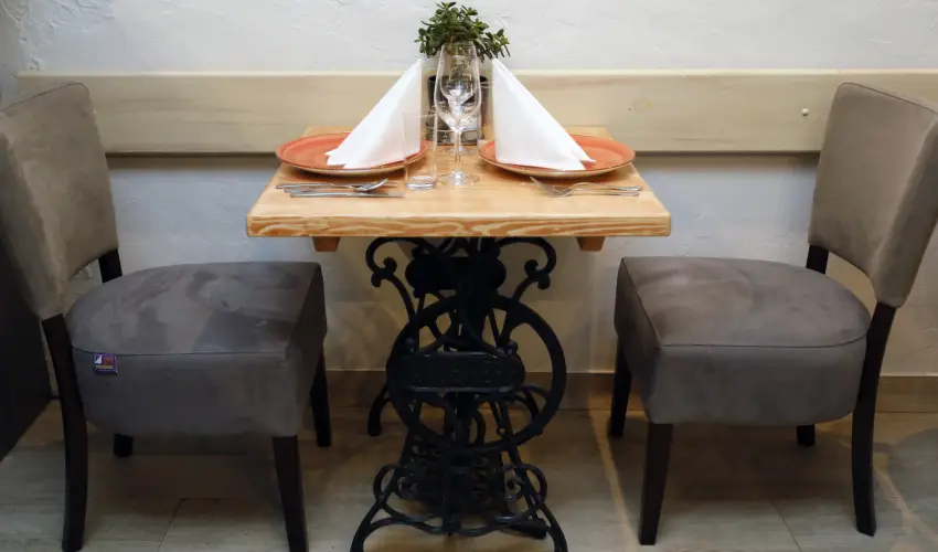 Hotel Laroba Alsrs - Kt nnep kztt (min. 2 j)