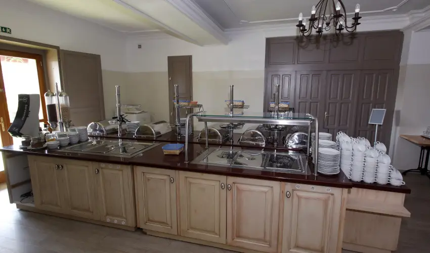 Hotel Laroba Alsrs - Kt nnep kztt (min. 2 j)