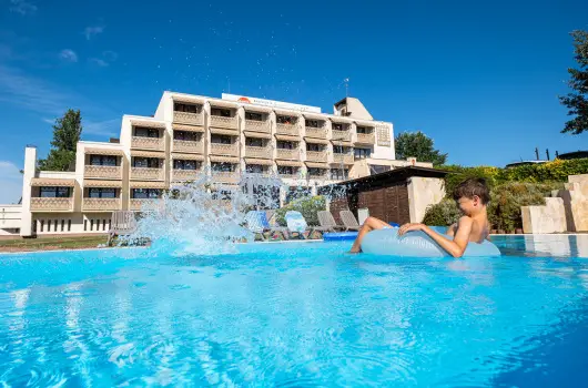 Hotel Margarta - Balatoni kedvezmnyes r flpanzival