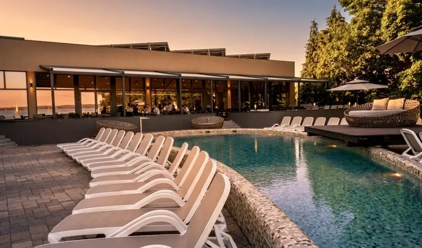 Pr�mium Hotel Panor�ma Si�fok - Egy szelet Balaton (min. 2 �j)