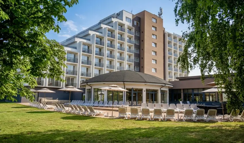 Pr�mium Hotel Panor�ma Si�fok - Egy szelet Balaton (min. 2 �j)