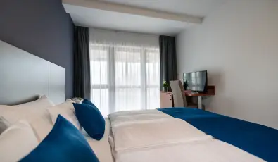 Hotel Yacht Wellness & Business Sifok