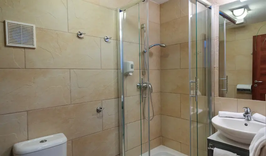 Hotel Yacht Wellness & Business Sifok - Balatoni kedvezmnyes r flpanzival (1 jtl)