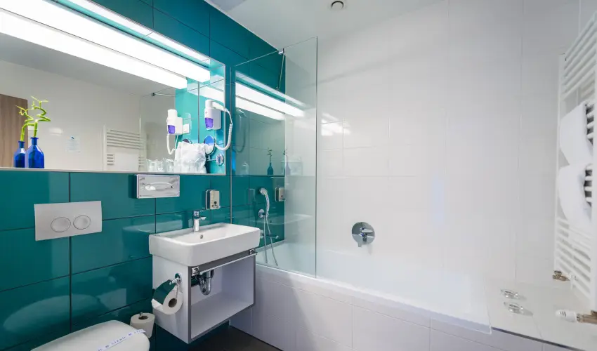 Hotel Yacht Wellness & Business Sifok - Balatoni kedvezmnyes r flpanzival (1 jtl)