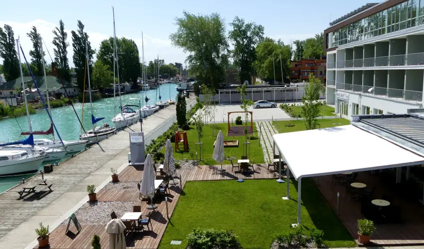 Hotel Yacht Wellness & Business Sifok - Balatoni kedvezmnyes r flpanzival (1 jtl)