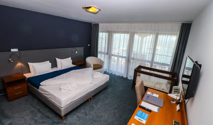 Hotel Yacht Wellness & Business Sifok - Balatoni kedvezmnyes r flpanzival (1 jtl)