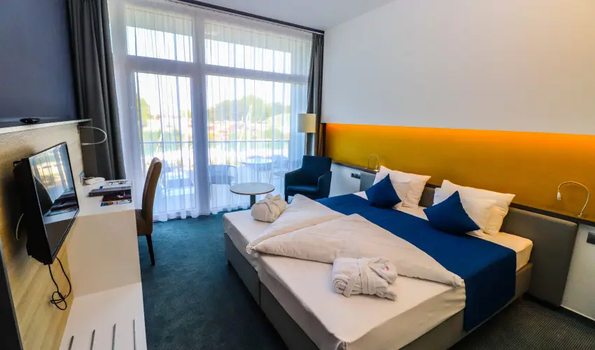 Hotel Yacht Wellness & Business Sifok - Balatoni kedvezmnyes r flpanzival (1 jtl)