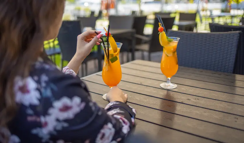 Hotel Yacht Wellness & Business Sifok - Balatoni kedvezmnyes r flpanzival (1 jtl)