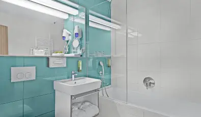 Hotel Yacht Wellness & Business Si�fok