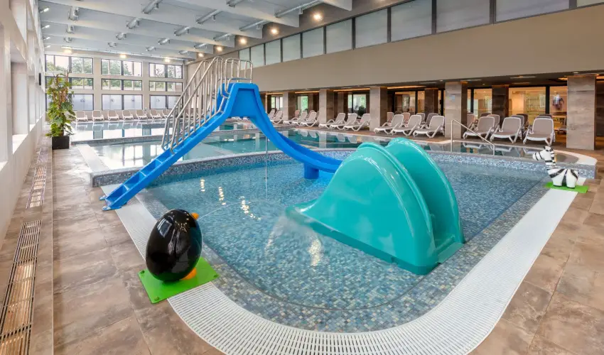 Hunguest Hotel Bl Resort Balatonalmdi - Szilveszter (min. 2 j)