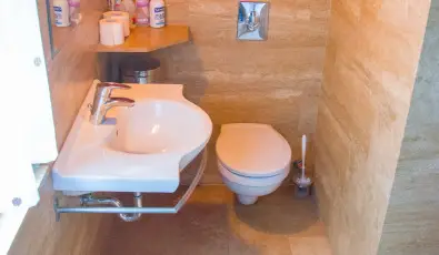 Huszr Vendghz rvnyes