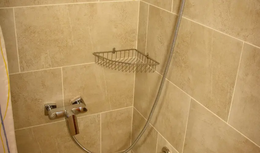 Huszr Vendghz rvnyes - Balatoni kedvezmnyes rak (1 jtl)