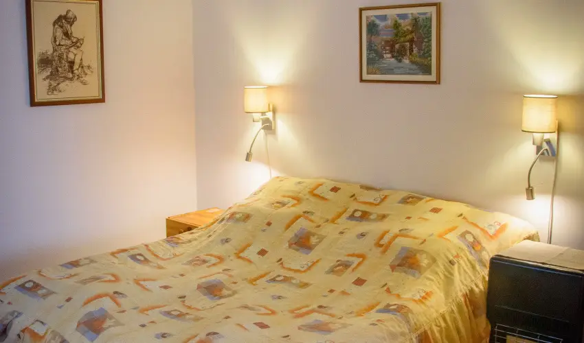 Huszr Vendghz rvnyes - Balatoni kedvezmnyes rak (1 jtl)