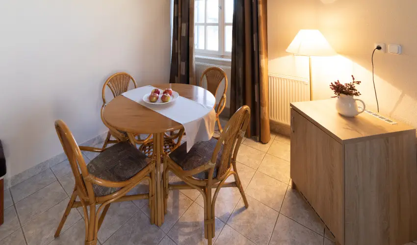 Zsanett Hotel Balatonkeresztr - Augusztus 20.