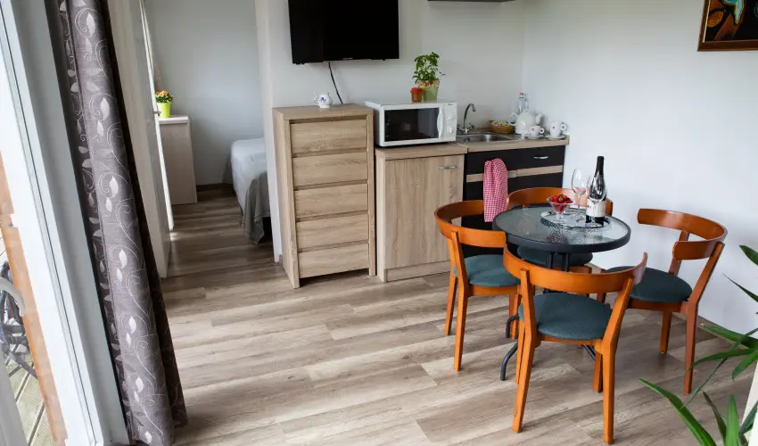 Zsanett Hotel Balatonkeresztr - Augusztus 20.