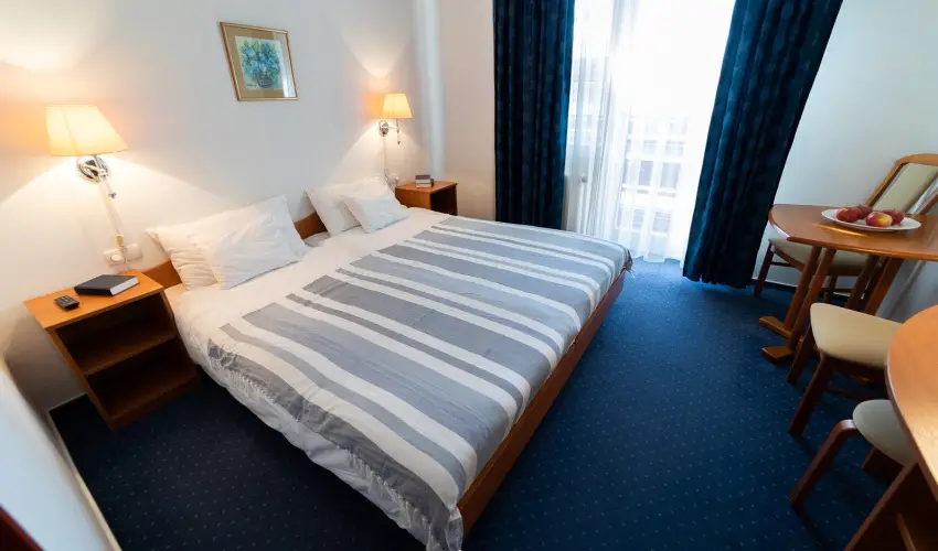 Zsanett Hotel Balatonkeresztr - Augusztus 20.