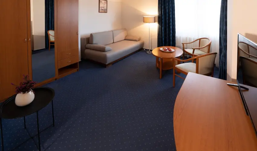 Zsanett Hotel Balatonkeresztr - Augusztus 20.