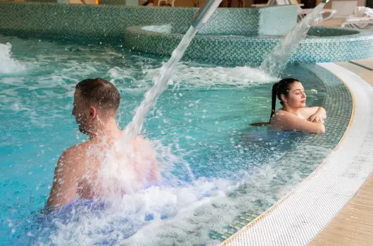 K�t Korona Konferencia & Wellness Hotel - Ny�rind�t� Wellness Akci�