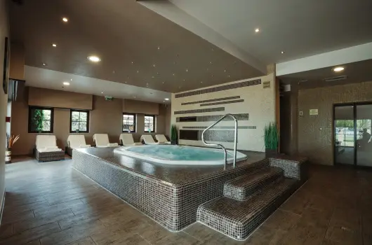 La Riva Hotel - Szilveszter (min. 2 j)