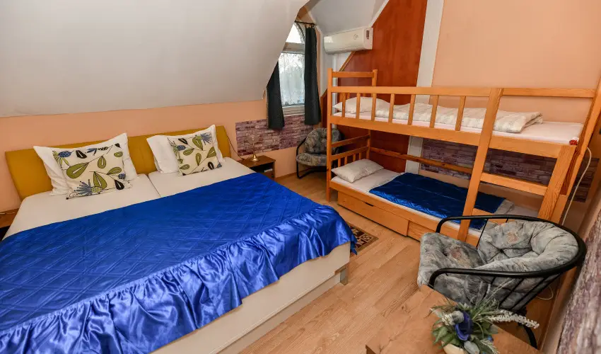 Lag�na Panzi� Sz�nt�d - Balatoni kedvezm�nyes �rak (1 �jt�l)