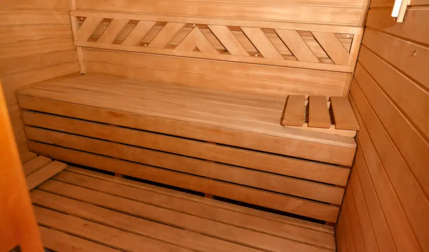 Lag�na Panzi� Sz�nt�d - Balatoni kedvezm�nyes �rak (1 �jt�l)