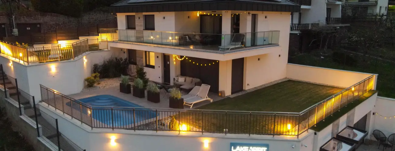 Lake Spirit Boutique Apartments Balatonalmdi - Balatoni kedvezmnyes rak reggelivel (1 jtl)