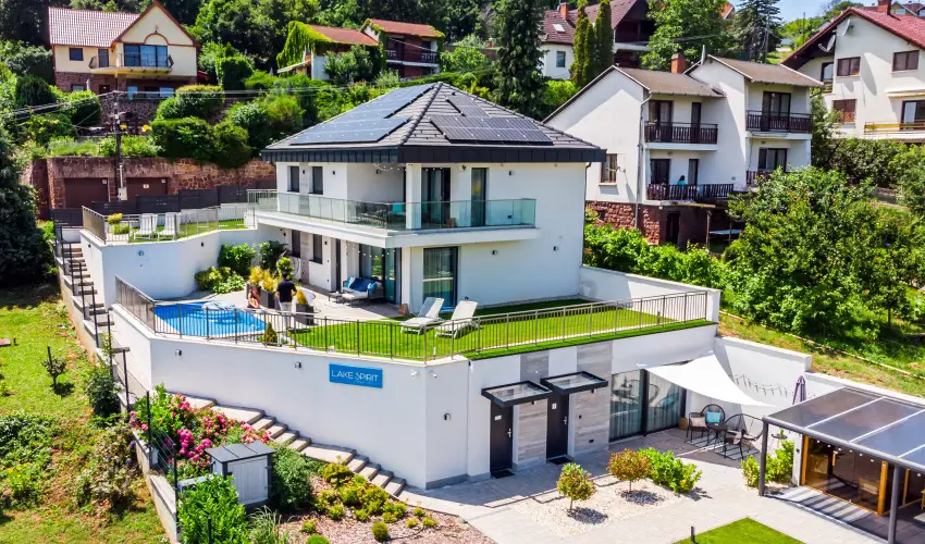 Lake Spirit Boutique Apartments Balatonalmádi - Balatoni kedvezményes árak (1 éjtől)