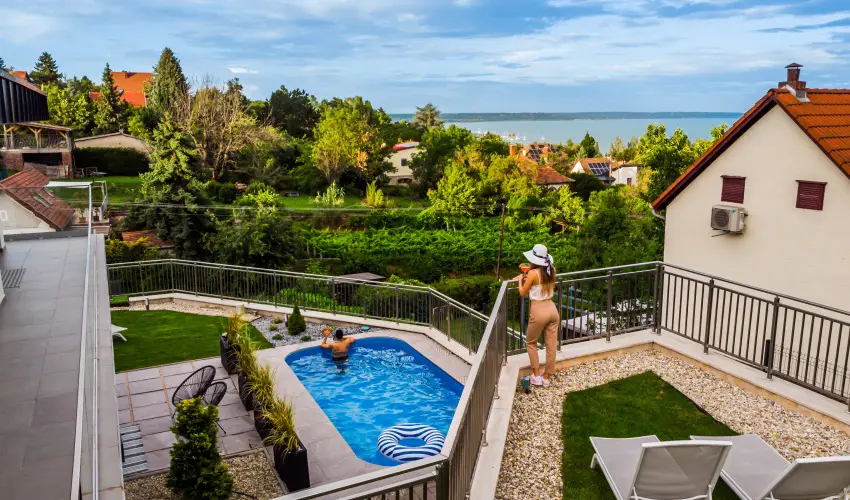 Lake Spirit Boutique Apartments Balatonalmádi - Balatoni kedvezményes árak (1 éjtől)