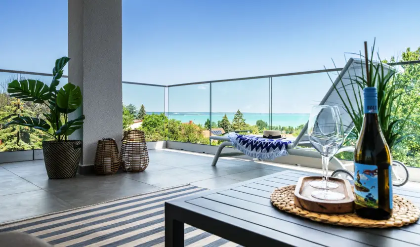 Lake Spirit Boutique Apartments Balatonalmádi - Balatoni kedvezményes árak (1 éjtől)