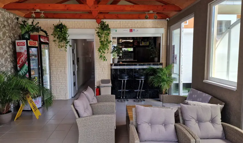 Napsug�r Apartmanh�z Si�fok - Balatoni kedvezm�nyes �rak (1 �jt�l)