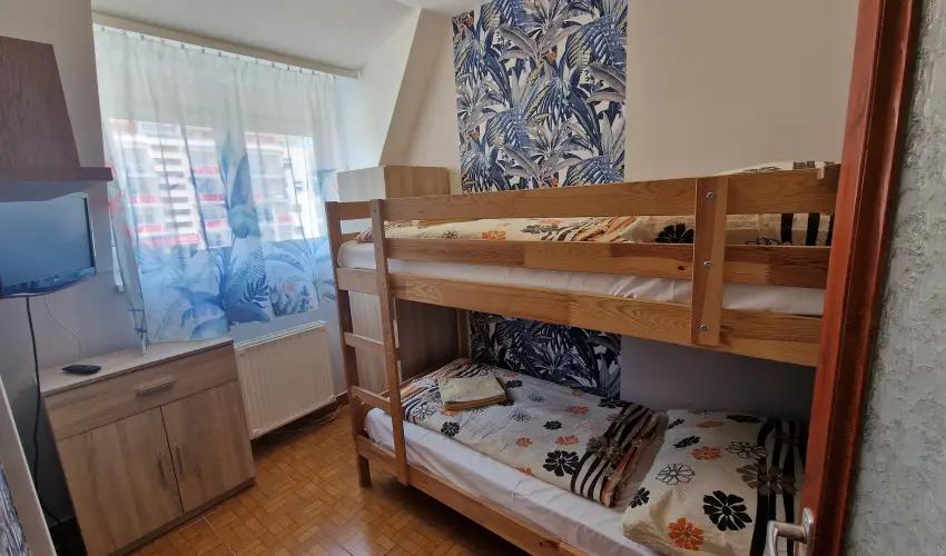 Napsug�r Apartmanh�z Si�fok - Balatoni kedvezm�nyes �rak (1 �jt�l)