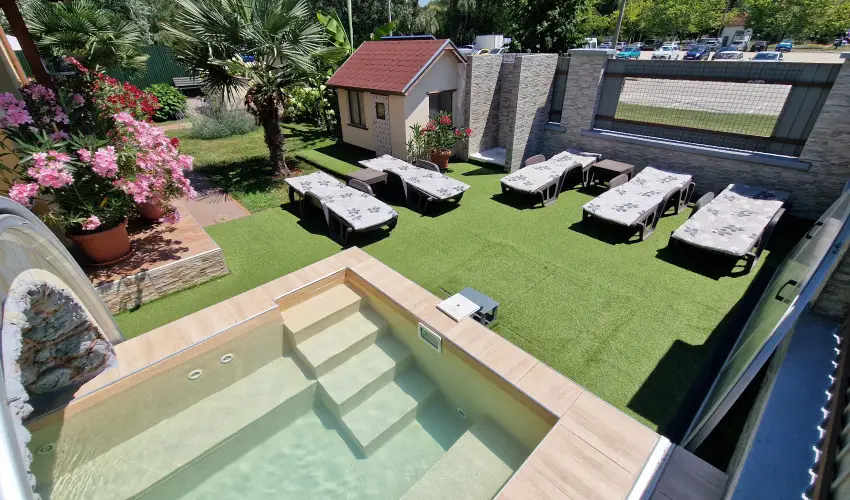 Napsug�r Resort Si�fok - Balatoni kedvezm�nyes �rak (1 �jt�l)