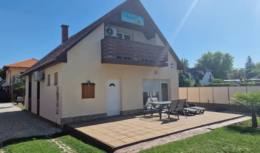 Napsug�r Villa A Si�fok - Balatoni kedvezm�nyes �rak (1 �jt�l)