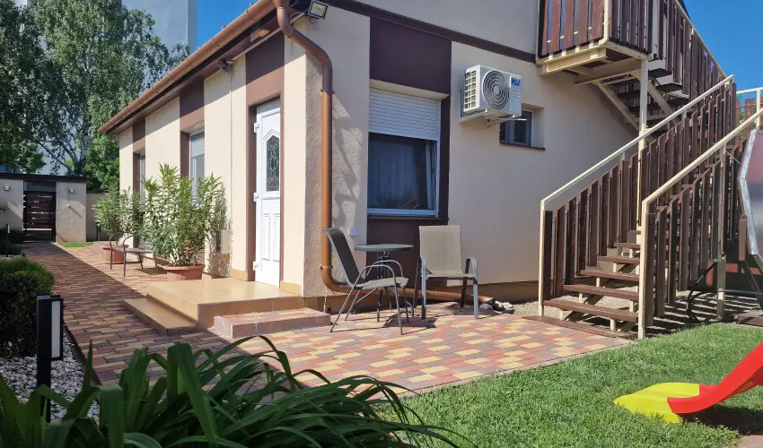 Napsug�r Villa A Si�fok - Balatoni kedvezm�nyes �rak (1 �jt�l)