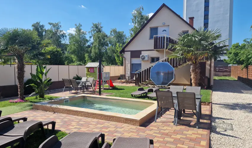 Napsug�r Villa A Si�fok - Balatoni kedvezm�nyes �rak (1 �jt�l)