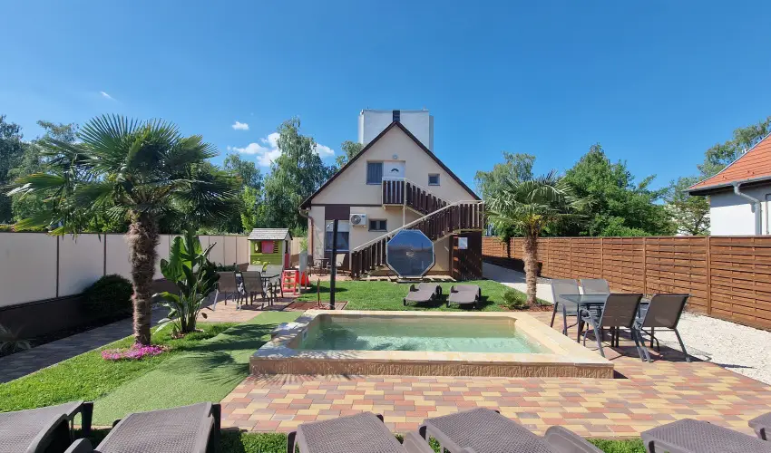 Napsug�r Villa A Si�fok - Balatoni kedvezm�nyes �rak (1 �jt�l)