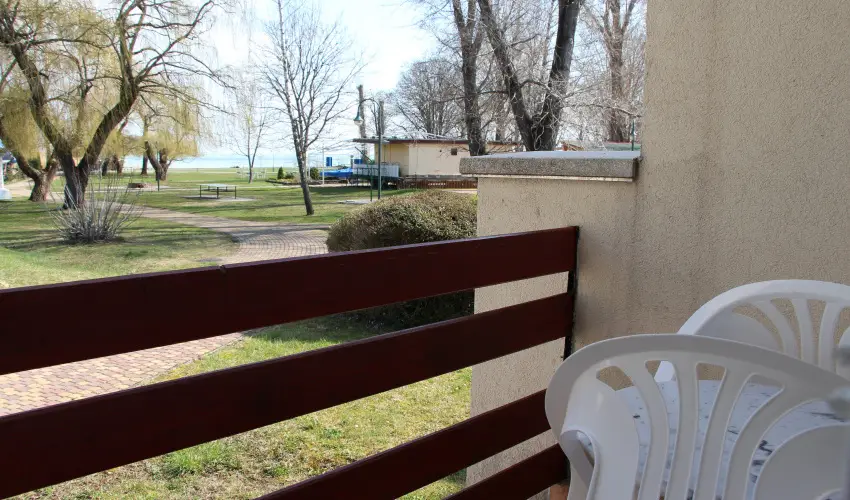 Nereus Park Hotel Balatonalm�di - Balatoni kedvezm�nyes �rak ell�t�s n�lk�l (1 �jt�l)